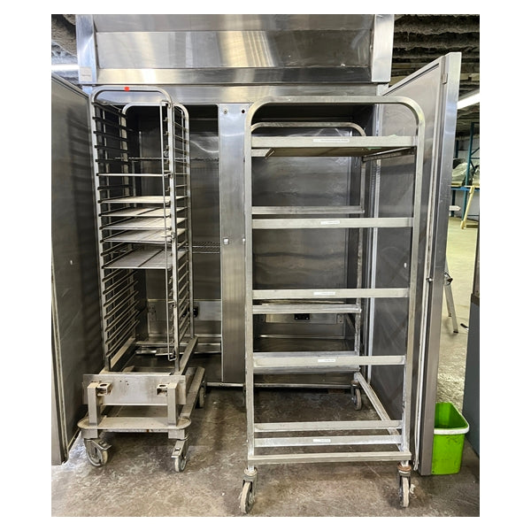 Double Door Bakery Cooler Roll In Used FOR01779