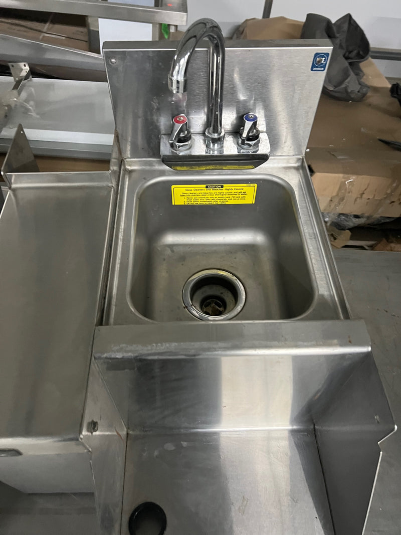18'' Hand Sink with Faucet Used FOR01746
