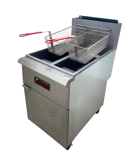 Ikon Natural Gas 40 lb. Capacity per Tank Split Tank Fryer - 120,000 BTU, IGF-40/40-2 NG