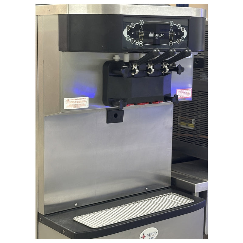 Taylor Soft Serve Ice Cream Machine Twist + 2 Flavor C712-33 Model Used FOR02289