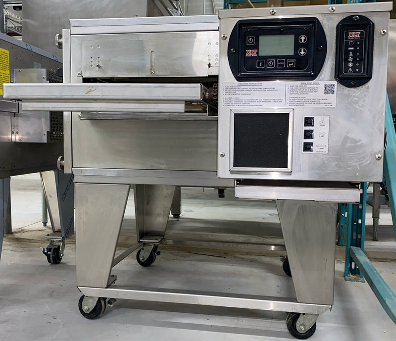 18'' XLT Conveyor Pizza Oven Natural Gas Used FOR02033