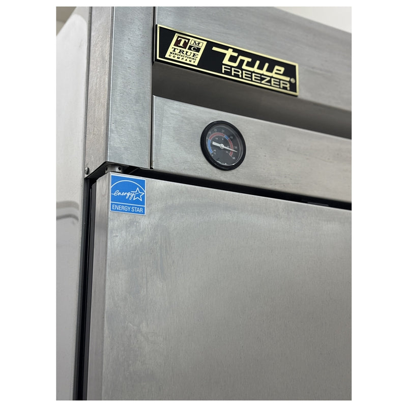 True 30" Solid Door Reach-In Freezer Used TB-01