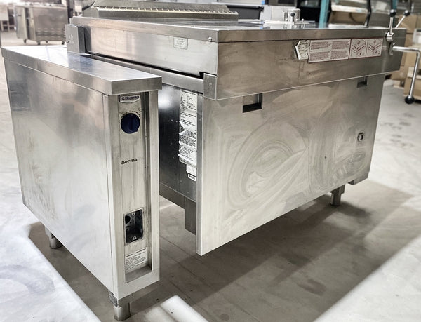 Electrolux Tilting Skillet with Pressure Lid 40 Gallon Used FOR01881