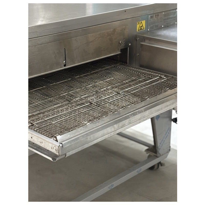 XLT 3240 Natural Gas Pizza Conveyor Oven Used FOR02320