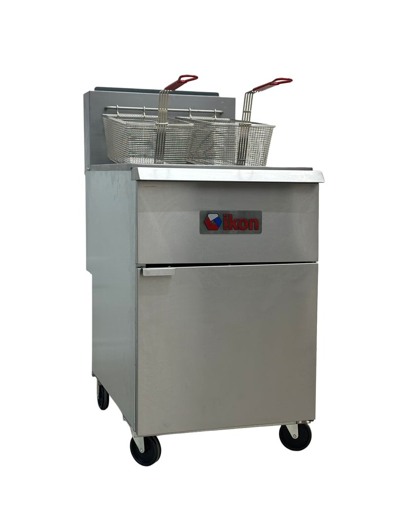 Ikon Natural Gas 40 lb. Capacity per Tank Split Tank Fryer - 120,000 BTU, IGF-40/40-2 NG