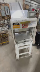 Oliver Bread Slicer Used FOR01910
