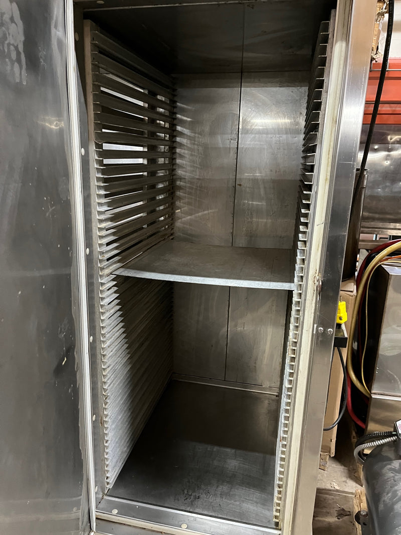 USED Carter-Hoffman Double Door Bakery Refrigerated Cabinet FOR01595