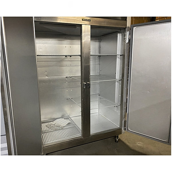 Solid Door Reach in Freezer with Left / Right Hinged Doors Used FOR01465