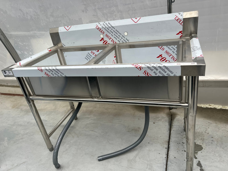 47'' CHEF Two Tub Sink with Centre Draina & No Drainboard CH-2004