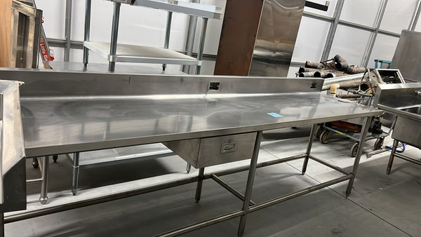 USED Clean Dish Table with Drawer FOR01739