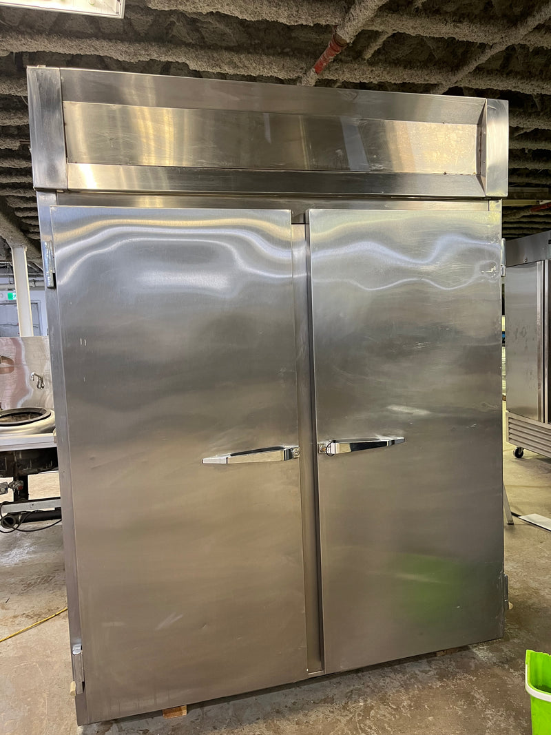 USED Double Door Bakery Cooler Roll In FOR01780