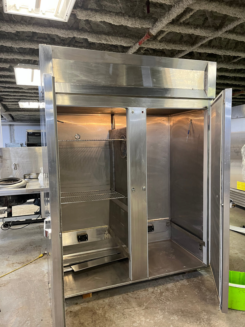 USED Double Door Bakery Cooler Roll In FOR01780