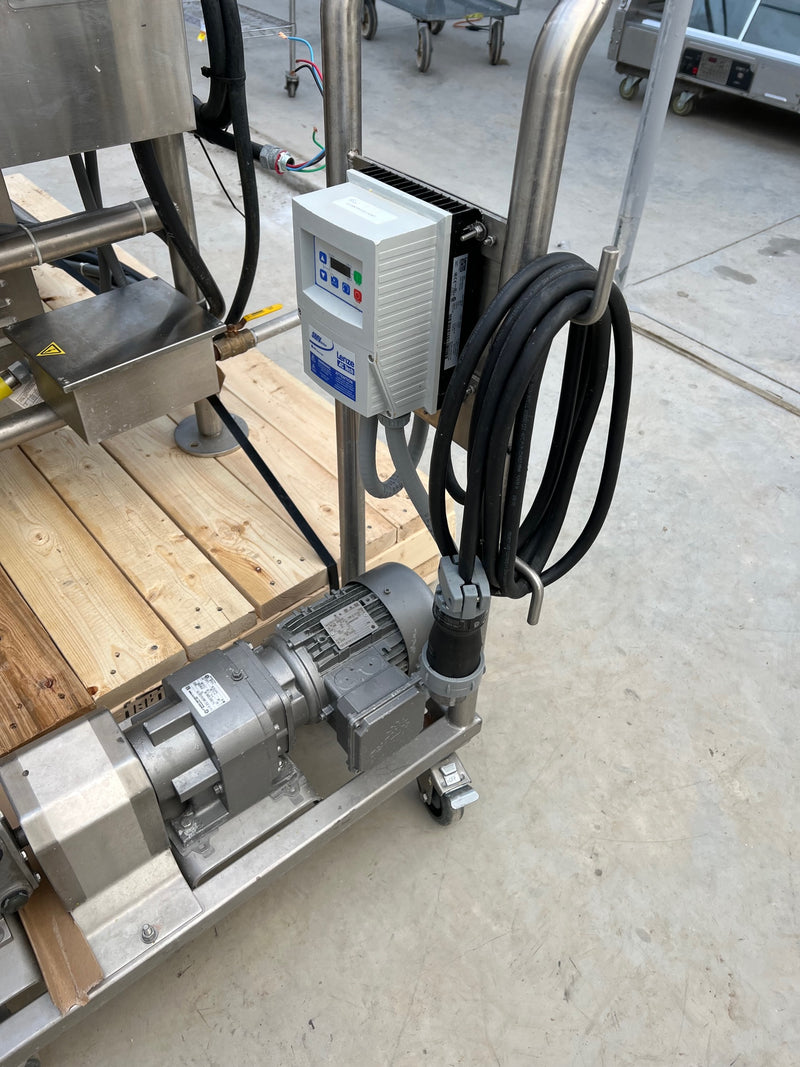 Liquid Food Transfer Box Used FOR01777